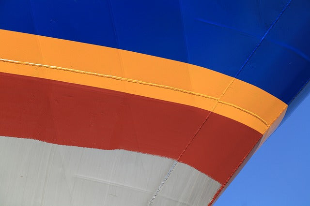 Verfsystemen voor stalen schip in 2K systeem